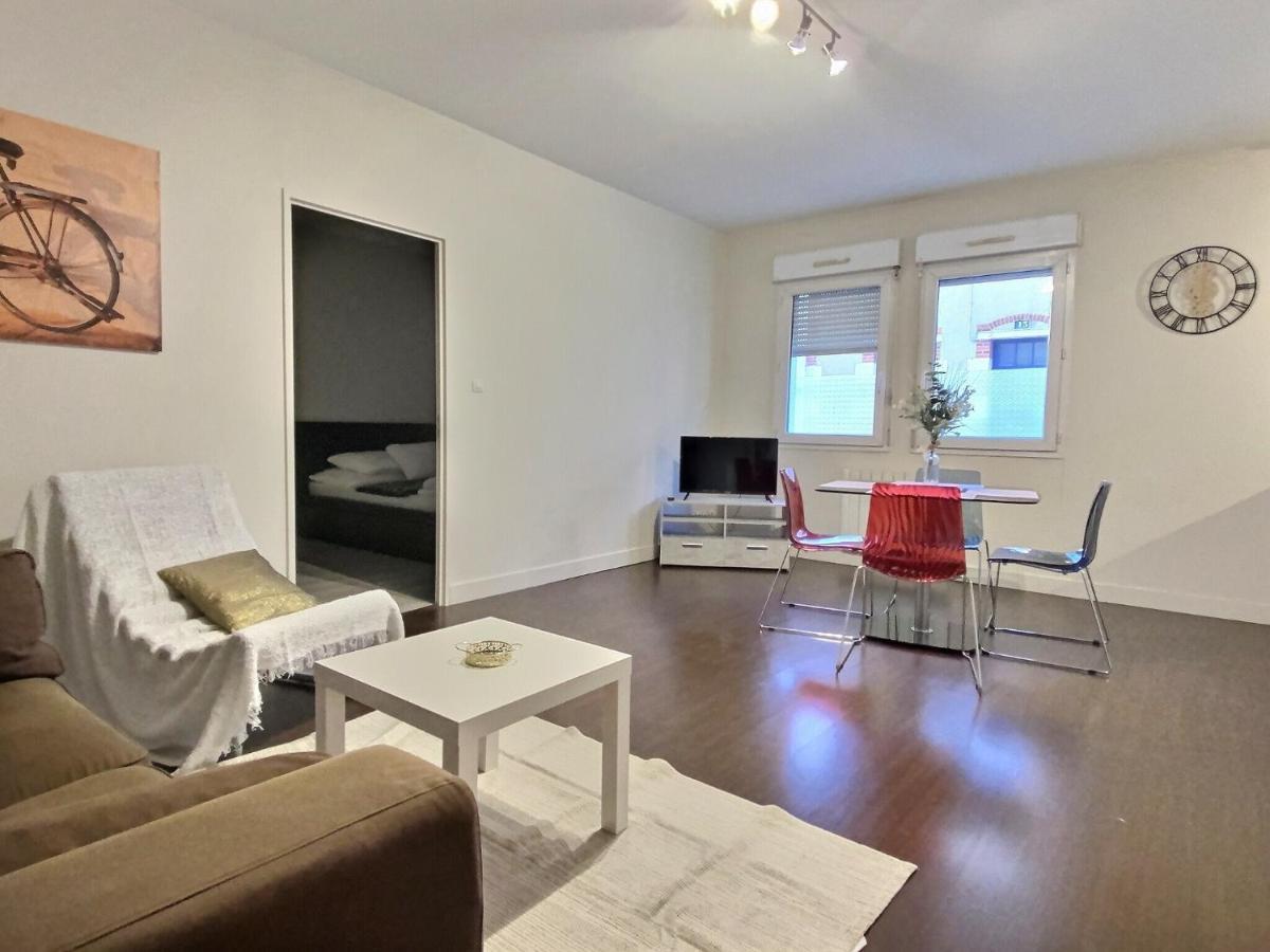 Appartement En Residence, Blois Eksteriør bilde
