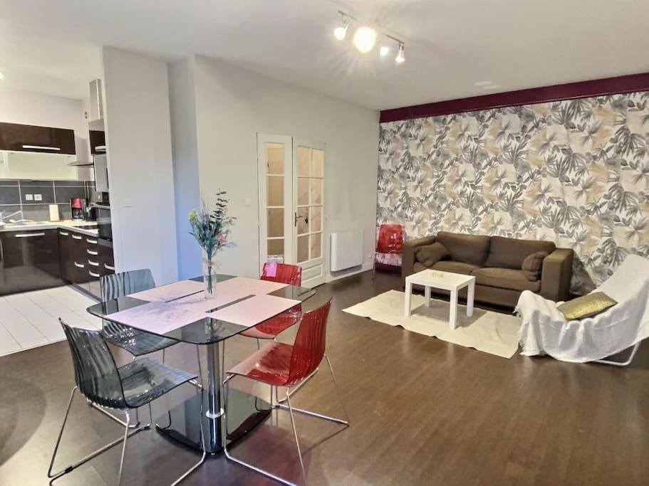 Appartement En Residence, Blois Eksteriør bilde